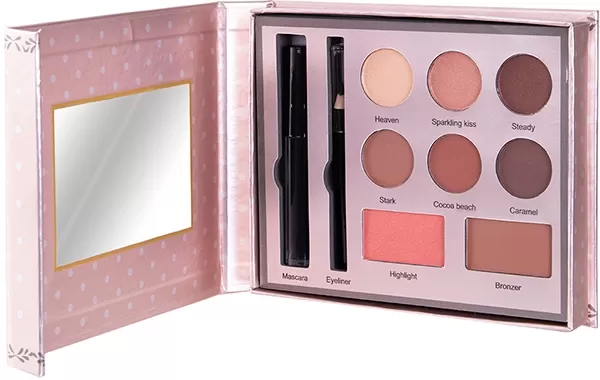 My Beauty Box With Love My Beauty Box With Love